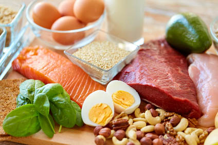 zalm, eieren en ander koolhydraatarm voedsel